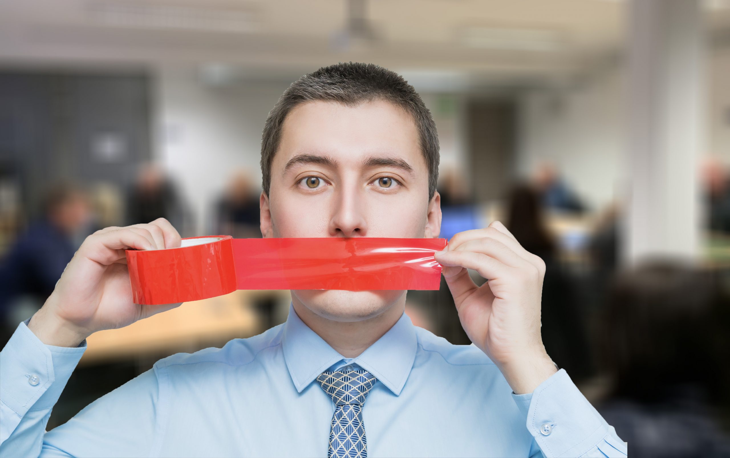 Obveščanja občine o dogajanju na sejah ni